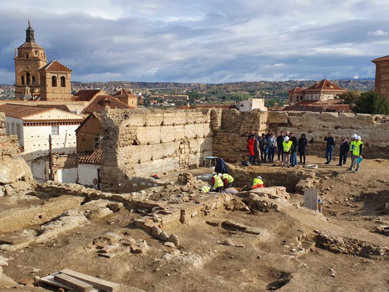 Comienza la segunda fase del concurso de arquitectura Richard H. Driehaus con visitas a la Alcazaba de Guadix.